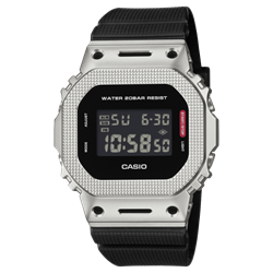 Casio_GM-5600M-1