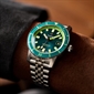 Zodiac Super Sea Wolf Compression Diver II 綠色太陽紋錶盤不鏽鋼機械手錶 ZO9310