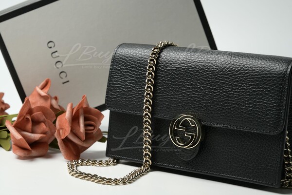 GUCCI-Gucci Interlocking G皮革鏈帶銀包手袋