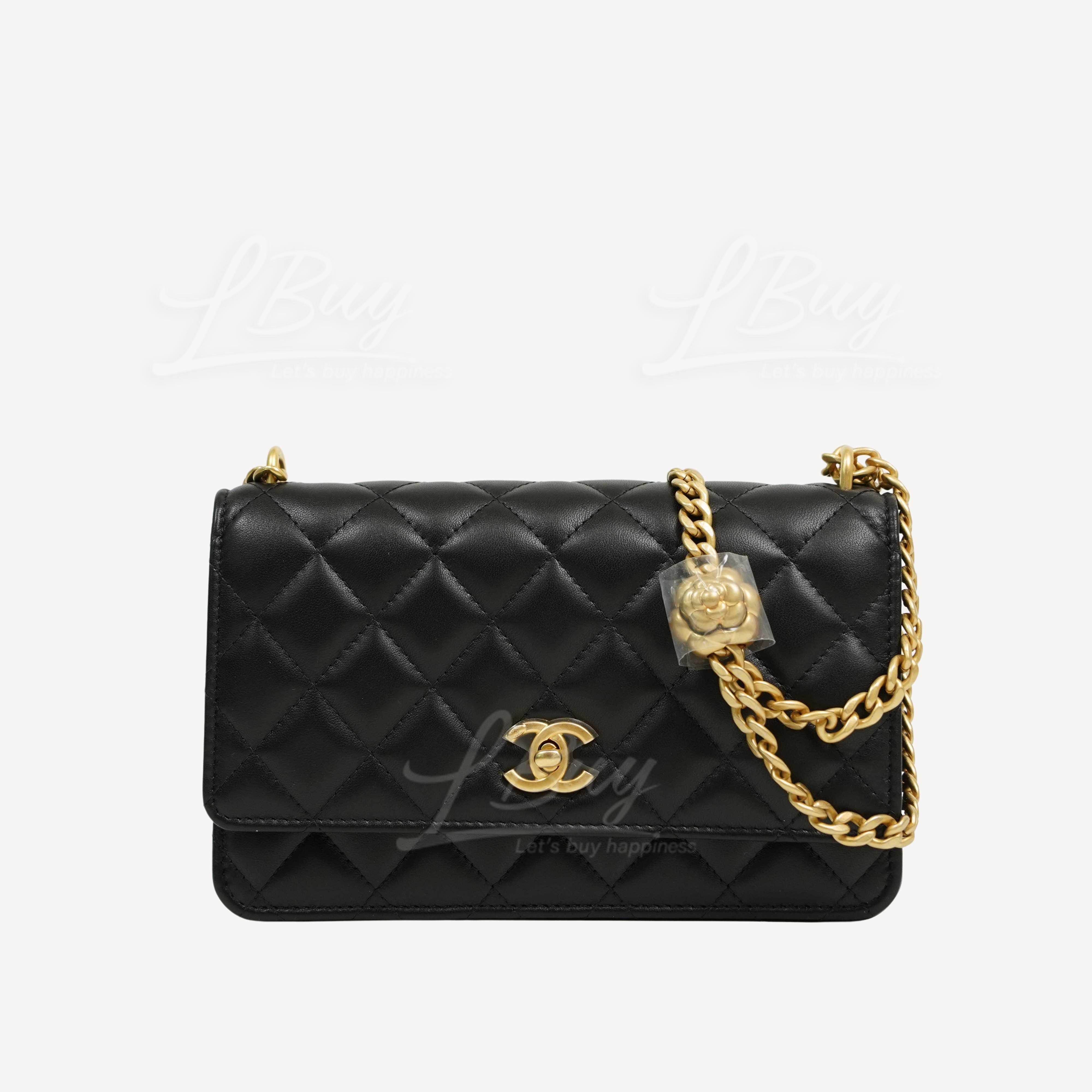 Chanel Camellia Adjusting Buckle Chain with Gold CC Logo Handbag WOC Black and Fuchsia AP3297