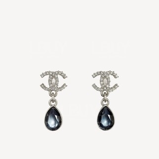 Chanel 水晶吊墜銀色 CC Logo耳環  AB5339