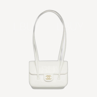 Chanel Preppy Coco 亮面粒紋小牛皮背帶包 白色 AP5068