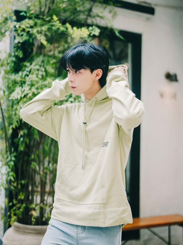 Font Print Sweat Shirt