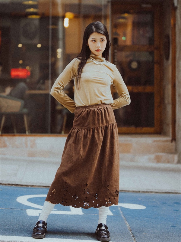 Floral Hollow Hem Suede Skirt 