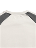  Binding And  Color Block Tee