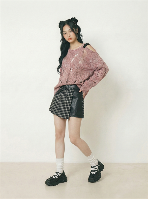 Plaid And Leather Pleated Skirt