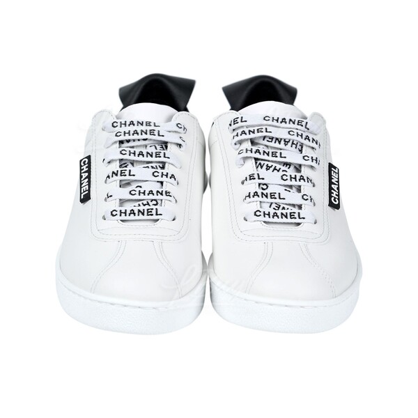CHANELリボンホワイト1ロール100m セール中❣️ Chanel-Chanel Back Leather CC Logo Calfskin Sneakers G34085