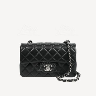 Chanel 經典20cm銀色CC Logo 黑色垂蓋手袋 A69900