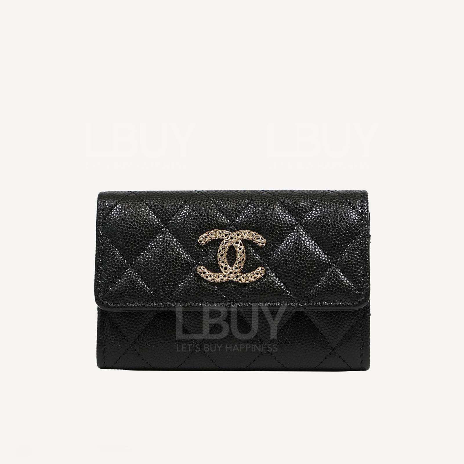 Chanel 黑色粒紋小牛皮金色鏤空CC Logo內拼桃紅色卡包 AP3187