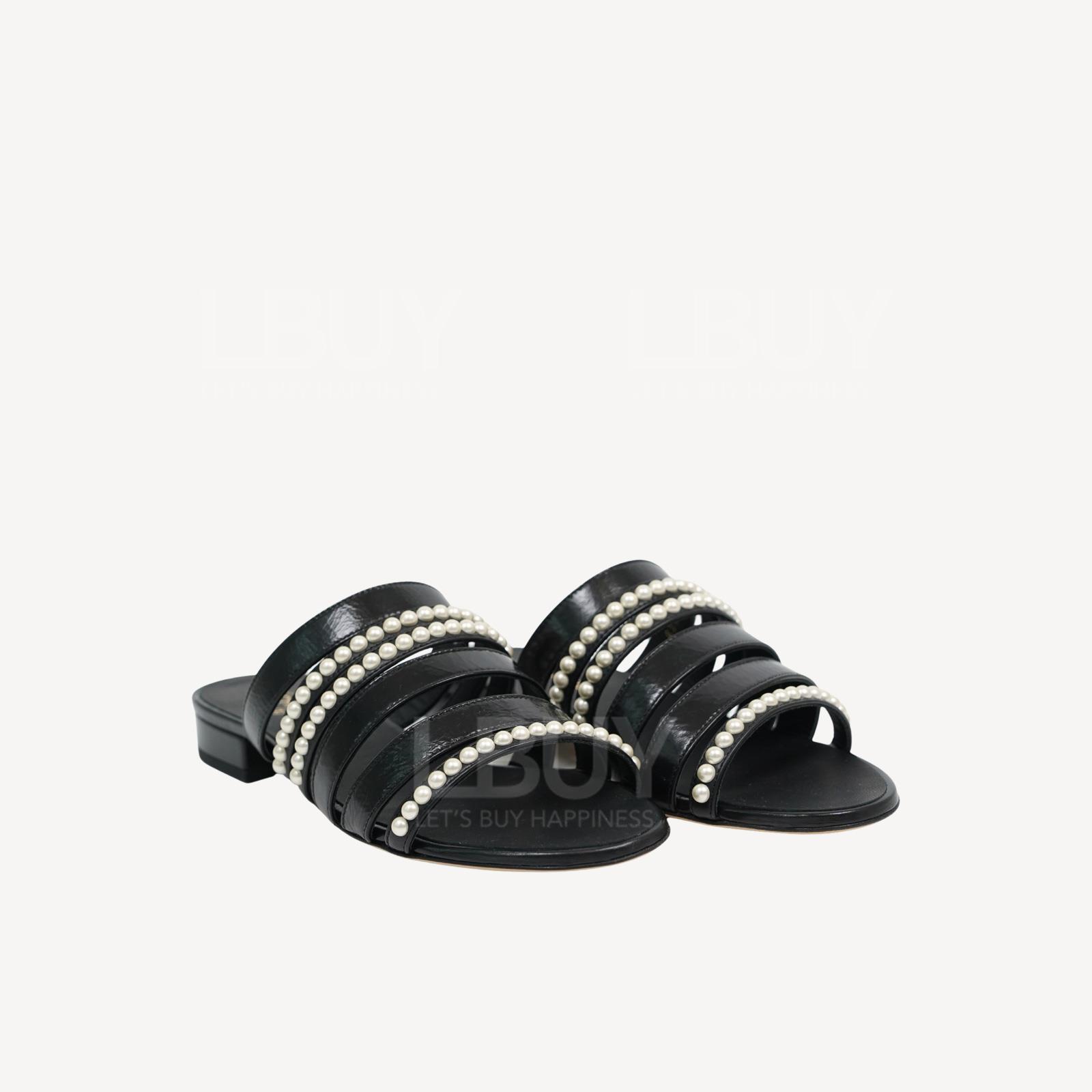 Chanel 珍珠带 CC Logo黑色拖鞋 凉鞋 G35393