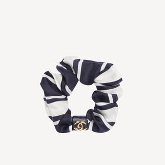 Chanel 黑色白色髮圈髮飾 AAB895